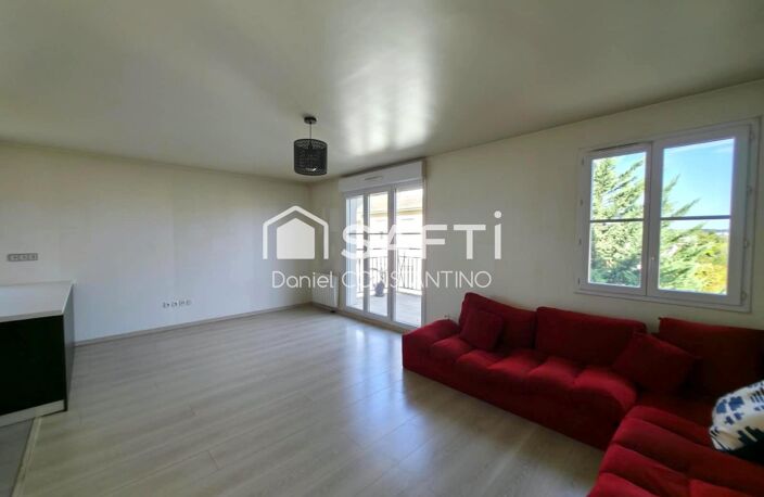 Appartement 3 Pièces, immeuble de 2012 — photo 4