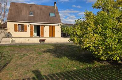 Maison familiale non-mitoyenne avec jardin, au calme — photo du bien