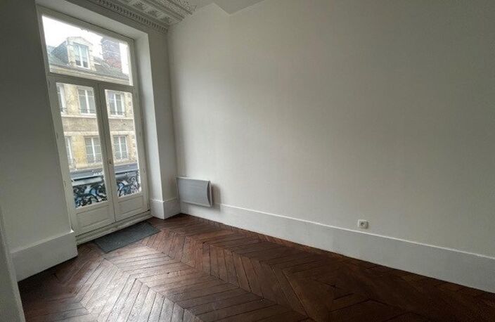 APPARTEMENT DE CARACTÈRE 8 PIECES À AMÉNAGER 129 m2 — photo 5