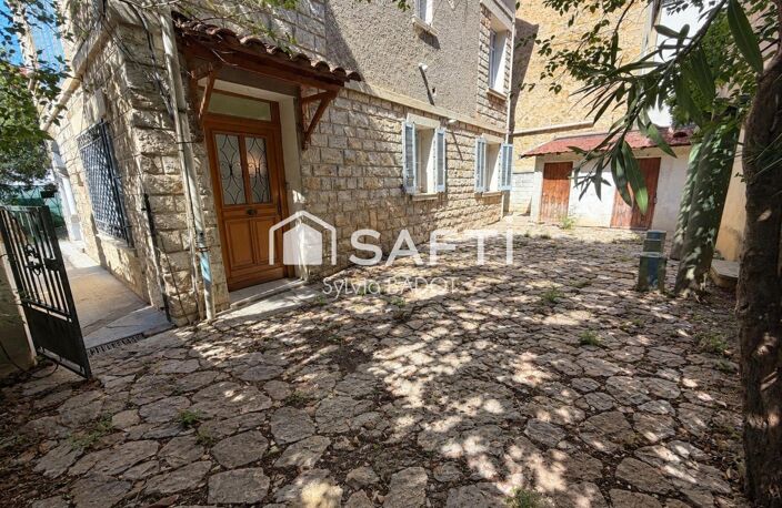 TOULON OUEST  MAISON DE CARACTERE DES ANNEES 30 COMPOSEE DE 3 APPARTEMENTS — photo 3