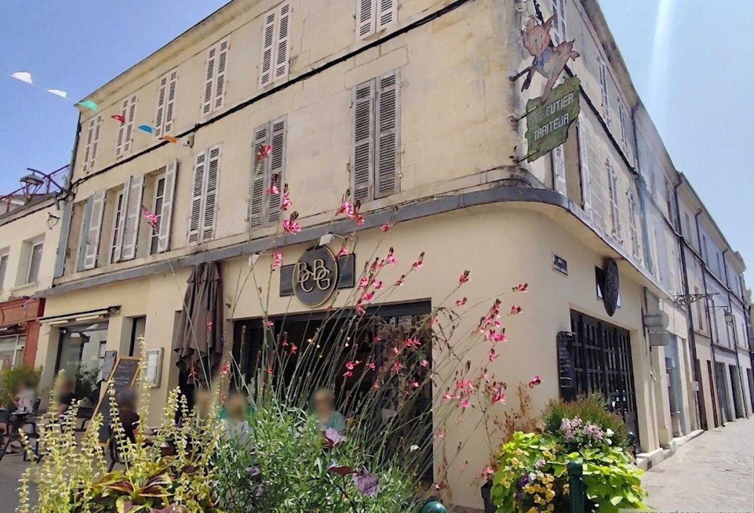 Spécial investisseur : 200 m² centre-ville — photo 1