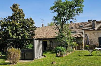 Amateurs de maisons anciennes avec projet familial ou professionnel  tel que Gîte ou maison d'hôtes — photo du bien