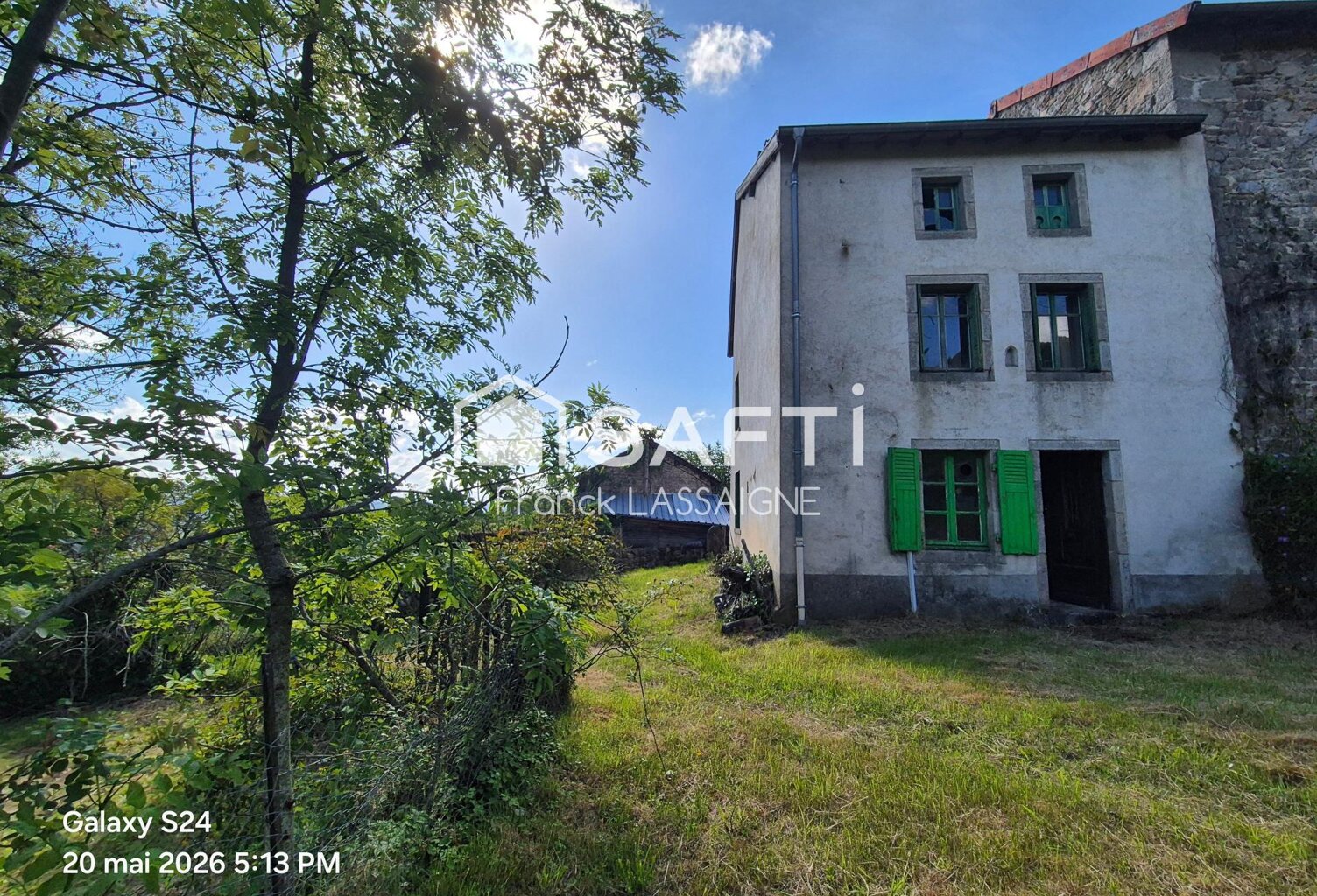 Maison à rénover avec beau potentiel — photo 1