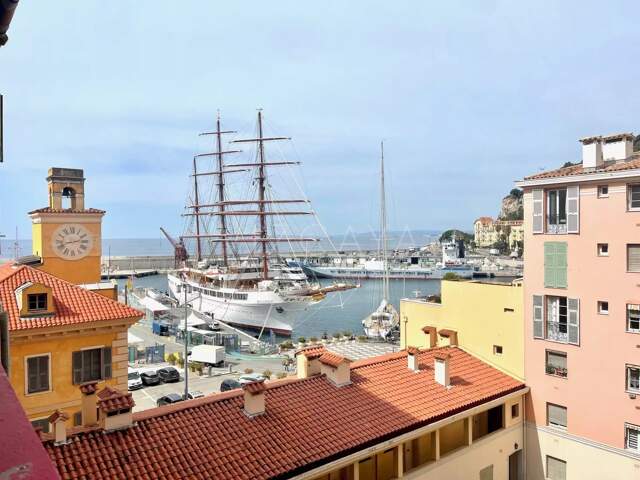2 pièces vide - LE PORT — photo du bien