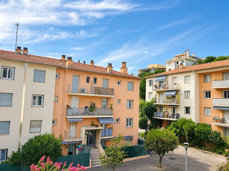 Valrose 4 Pièces avec balcons et parking — photo 1
