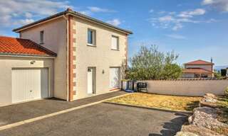 Maison 4 Pièces 85 m² à louer à Boisset-Saint-Priest (42560)