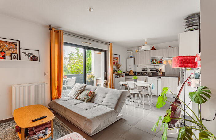 Résidence récente- bel appartement de T3 avec terrasse de 13 — photo 2