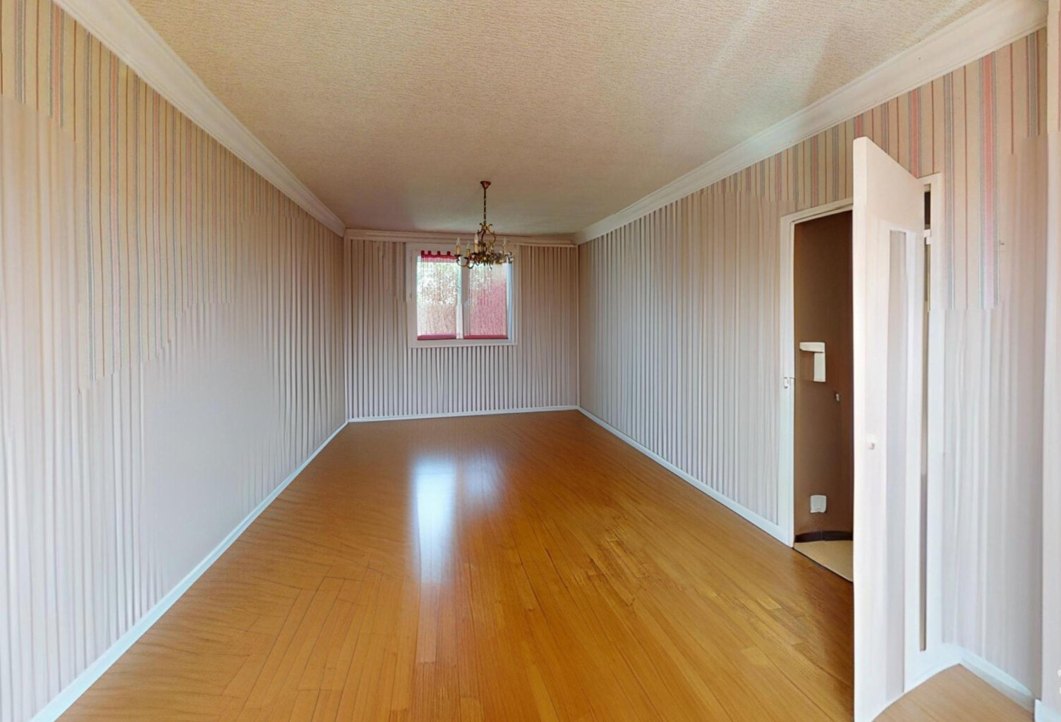 Maison T4    80 m2   Onet-le-château — photo 1