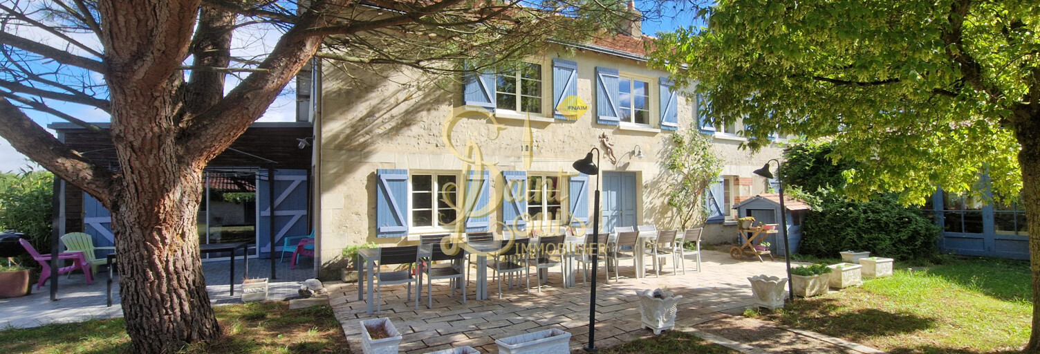 Maison 13 Pièces 330 m² à vendre à Luzé (37120)