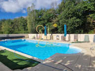 PROPRIETE DE CHARME SUR 2.6 HA AVEC GITES ET PISCINE — photo 3