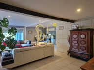 PROPRIETE DE CHARME SUR 2.6 HA AVEC GITES ET PISCINE — photo 4