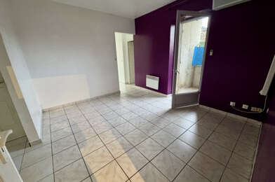 Appartement 4 pièces 1050 €