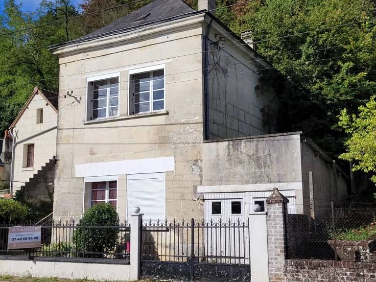 EXCLUSIVITÉ – MAISON DE VILLAGE, CAVES ET ACCÈS PRIVATIF AU BORD DU LOIR — photo 1