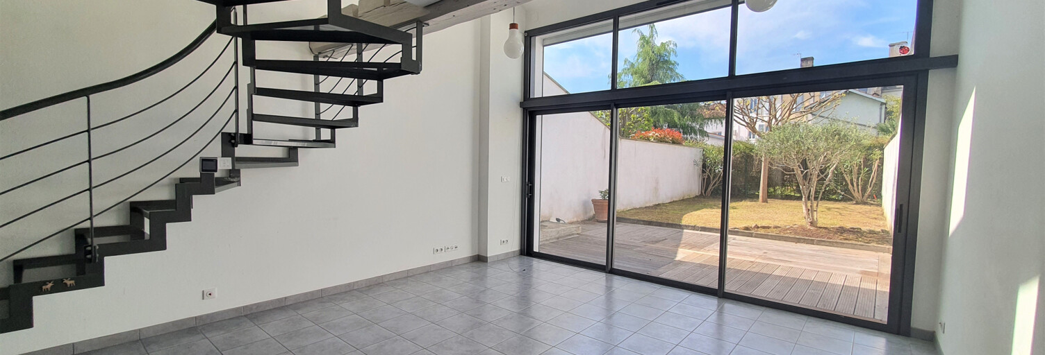 Maison 3 Pièces 100 m² à louer à Saint-Palais (64120)