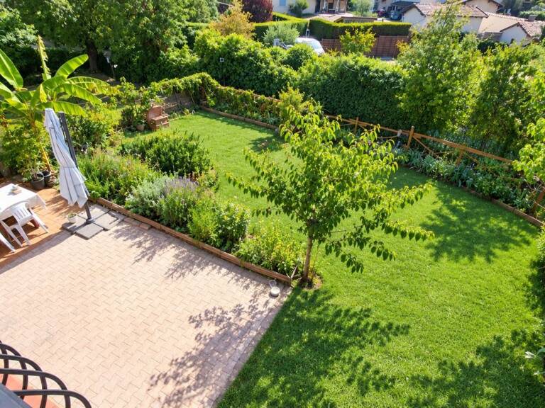 Maison avec jardin, garage — photo 1