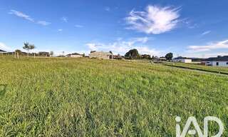 Terrain  1652 m² à vendre à Saint-Laurent-Bretagne (64160)