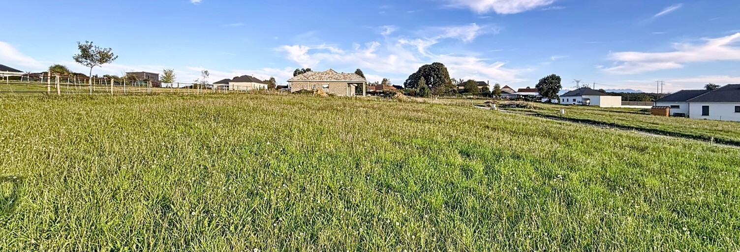 Terrain  1652 m² à vendre à Saint-Laurent-Bretagne (64160)