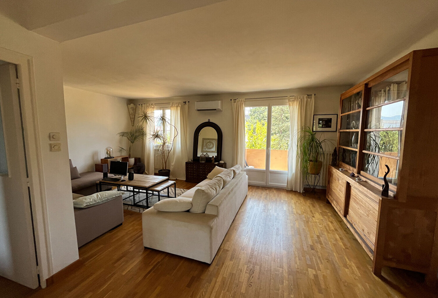 Gardanne T3/4 lumineux avec Garage, cave. — photo 1