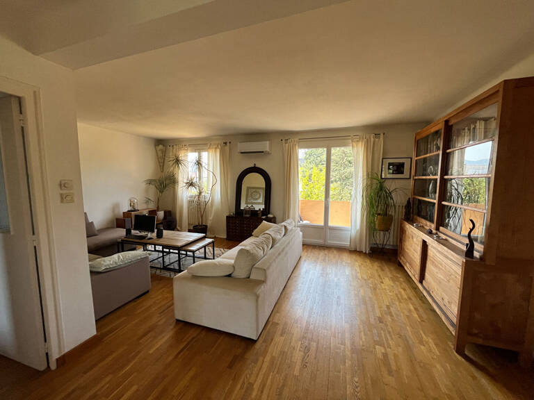 Gardanne T3/4 lumineux avec Garage, cave. — photo 1