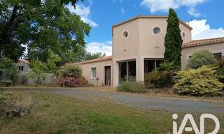 Maison 9 Pièces 254 m² à vendre à Essarts-en-Bocage (85140)
