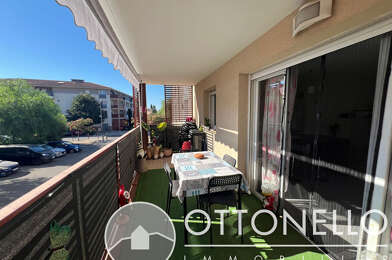 Appartement 3 pièces 1090 €