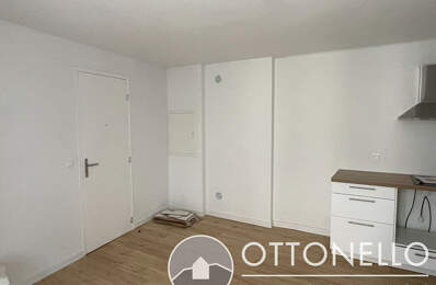 Studio de 20m2 refait à neuf - rez de chaussée — photo du bien