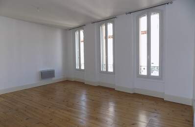 Vue sur le chateau — photo du bien