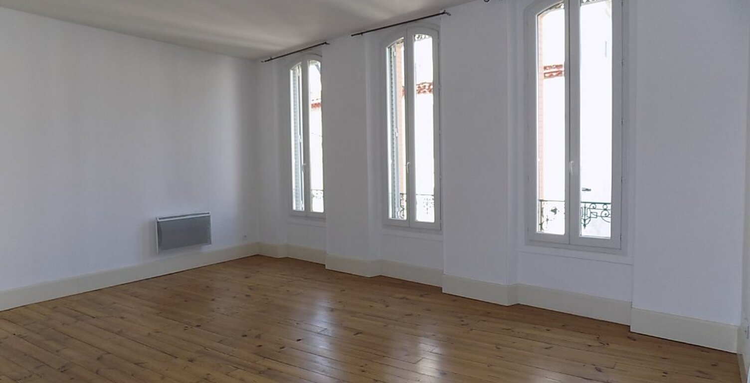 Vue sur le chateau — photo 1