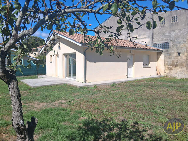 Charmante maison sur les quais de Pauillac — photo du bien