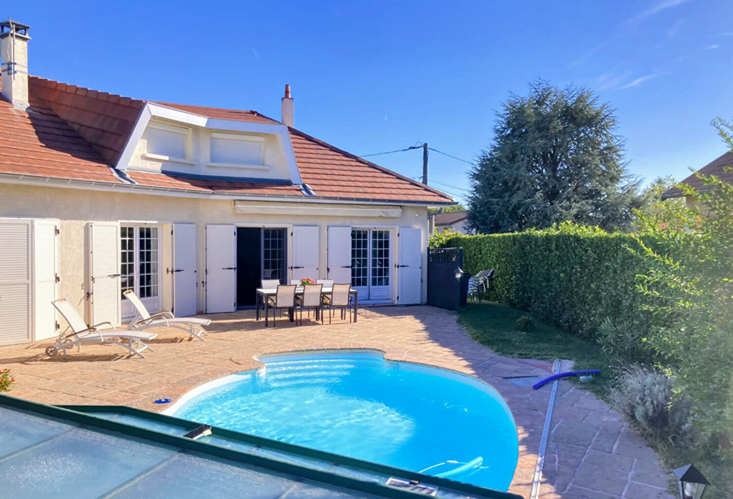 VILLA - Ternay - 5 pièces -146 m2 — photo 1