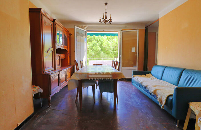 Marseille 9ème - A vendre en exclusivité - T4 63 M² TRAVERSANT ET LUMINEUX - EXPOSITION SUD-OUEST - FAIBLES CHARGES - PARKING - CAVE - SAINTE-MARGUERITE — photo 2