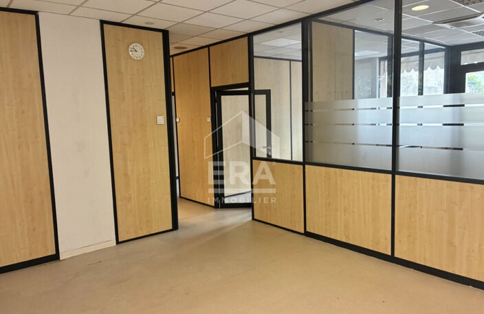 Local Commercial hyper centre — photo 2