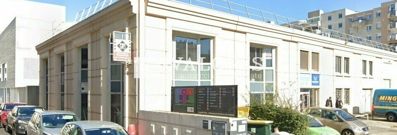 Bureau  996 m² à louer à Villeurbanne (69100)