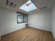 BUREAUX à LOUER — photo 2
