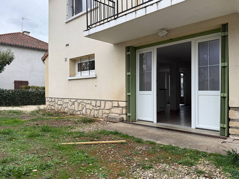 Appartement grand T2  en RDC — photo 1