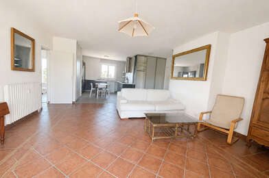 Appartement 3 pièces 275000 €