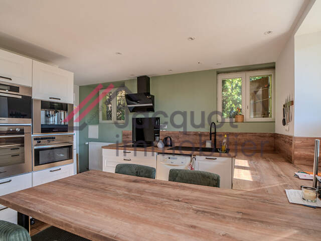 Maison Lons Le Saunier — photo du bien