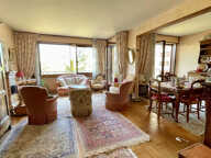 ÉCULLY T5 Grand Balcon, Parking, Piscine, Tennis, Restaurant — photo 2