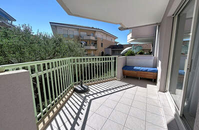 port-fréjus studio terrasse garage — photo du bien