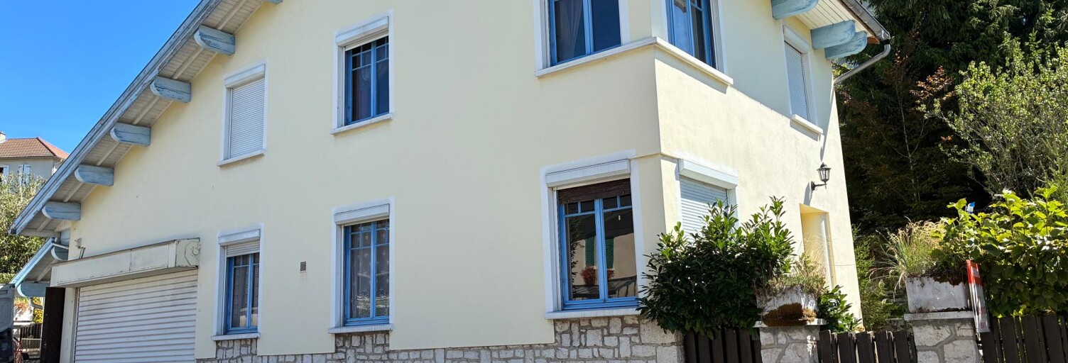 Maison 8 Pièces 145 m² à vendre à Plateau d'Hauteville (01110)