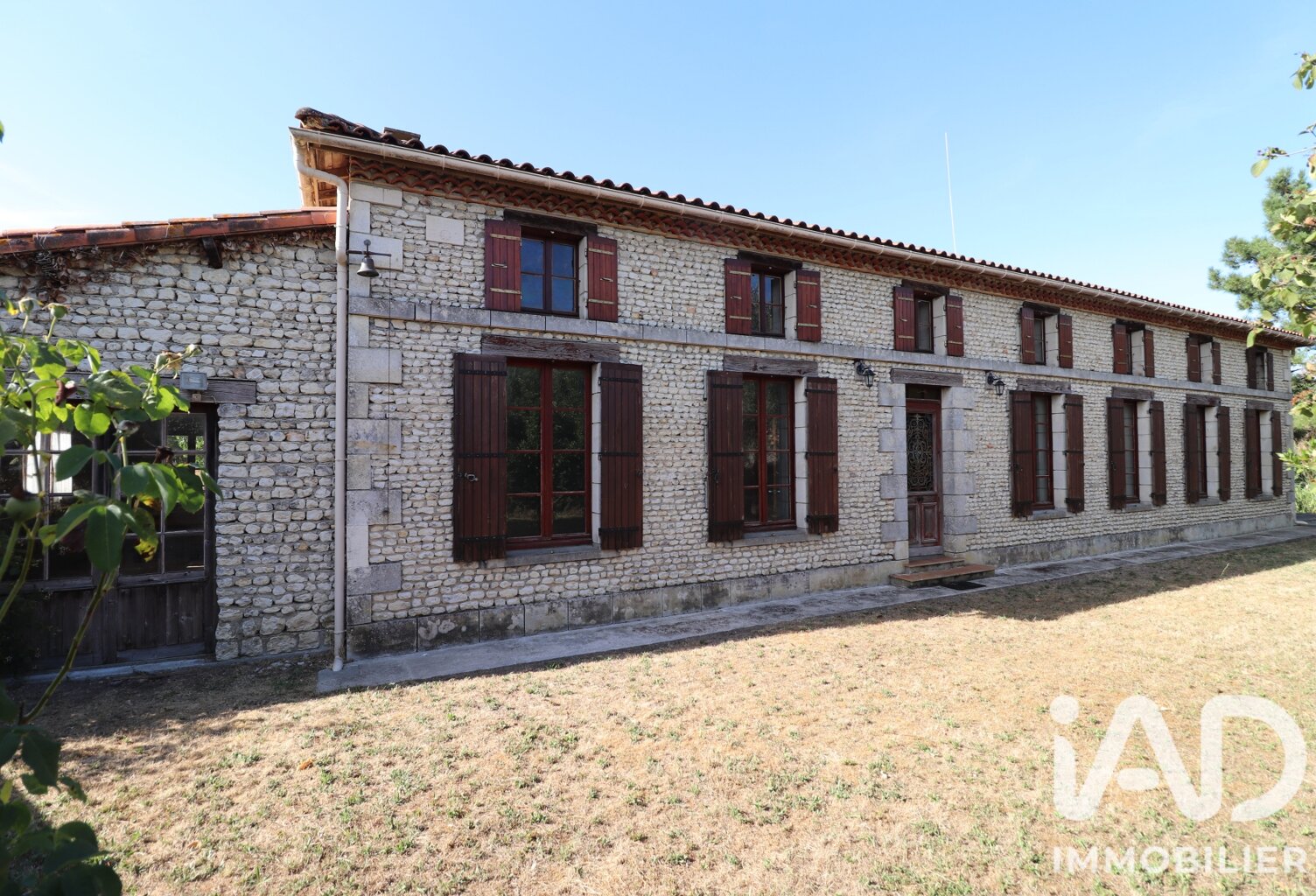 Vente Maison/villa 9 pièces — photo 1