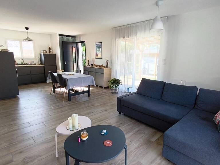 Maison plain-pied 2022 sous décennale  3 chambres  89 m²  terrain 747 m²  DPE A — photo 1
