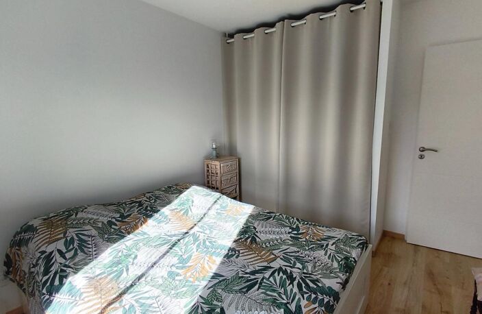 Maison plain-pied 2022 sous décennale  3 chambres  89 m²  terrain 747 m²  DPE A — photo 4