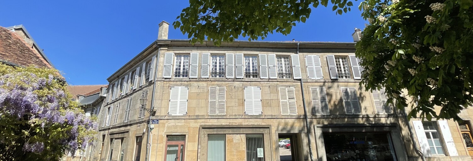 Immeuble  532 m² à vendre à Langres (52200)