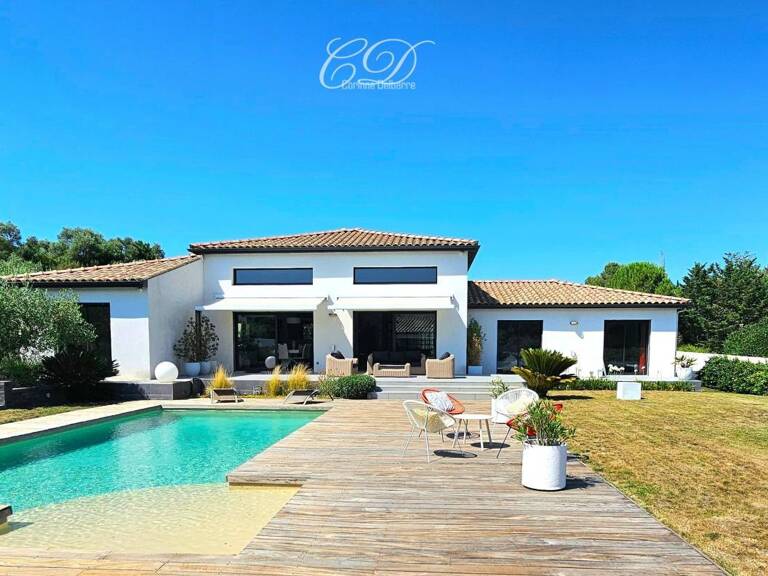 Une villa contemporaine d'exception — photo 1