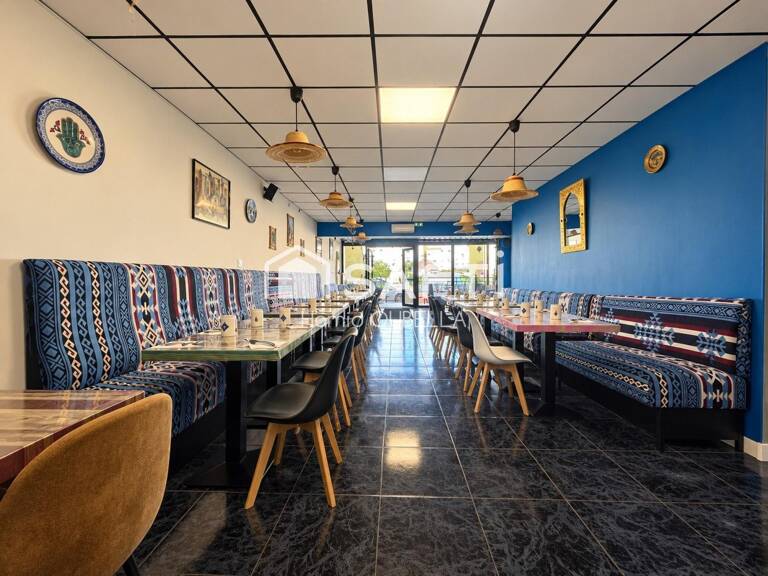 LE MANS SUD  Fonds de commerce restauration  Plus de 75 places  Terrasse 70 m²  Sous-sol de plus de 150 m² — photo 1