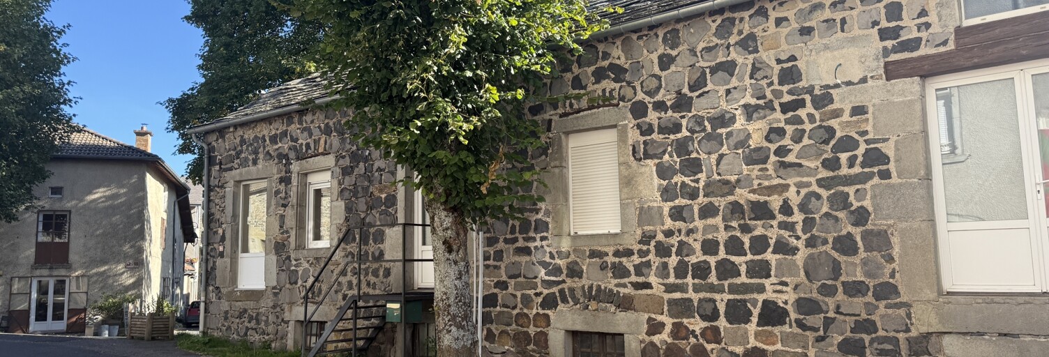 Maison 4 Pièces 142 m² à vendre à Fay-sur-Lignon (43430)
