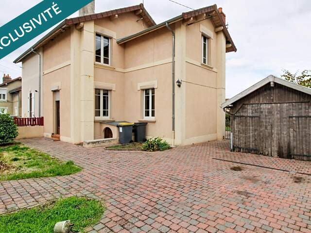 Maison familiale avec jardin à Saint-Vallier — photo du bien