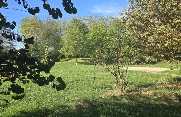 Appartement T4 de 84m2 rez-de-jardin - 250 000 €. — photo 2