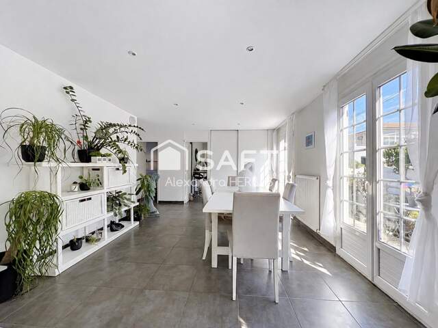 PESSAC ALOUETTE  PLAIN-PIED  3 CHAMBRES  GARAGE  TRAM À PIED — photo du bien